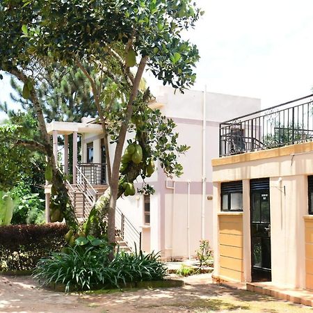 Golden Cherries Guest House Jinja Luaran gambar