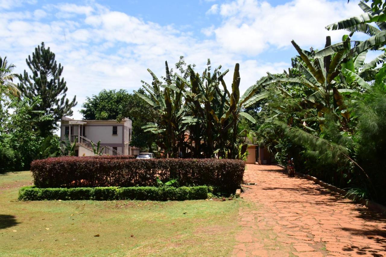 Golden Cherries Guest House Jinja Luaran gambar