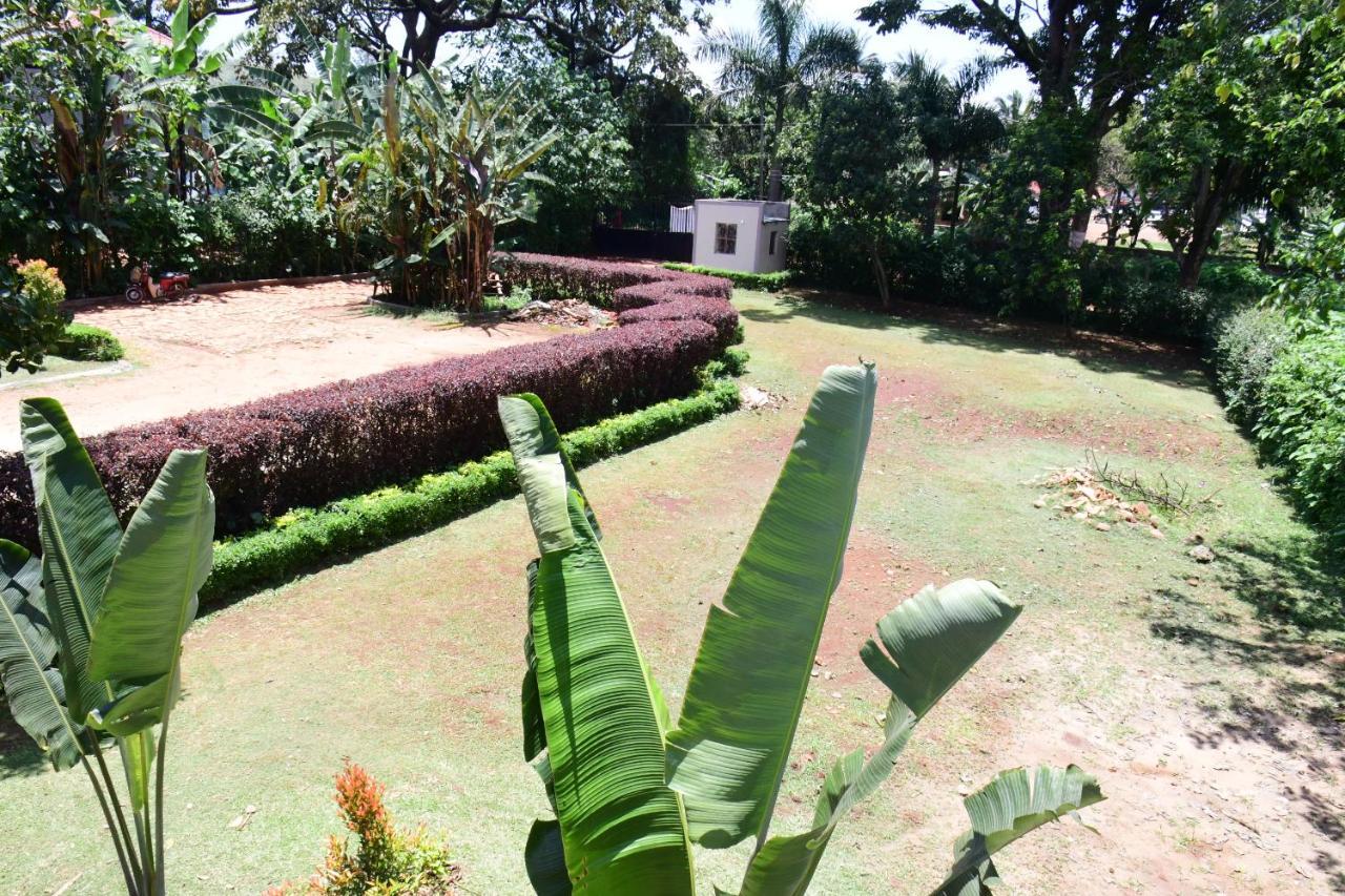 Golden Cherries Guest House Jinja Luaran gambar