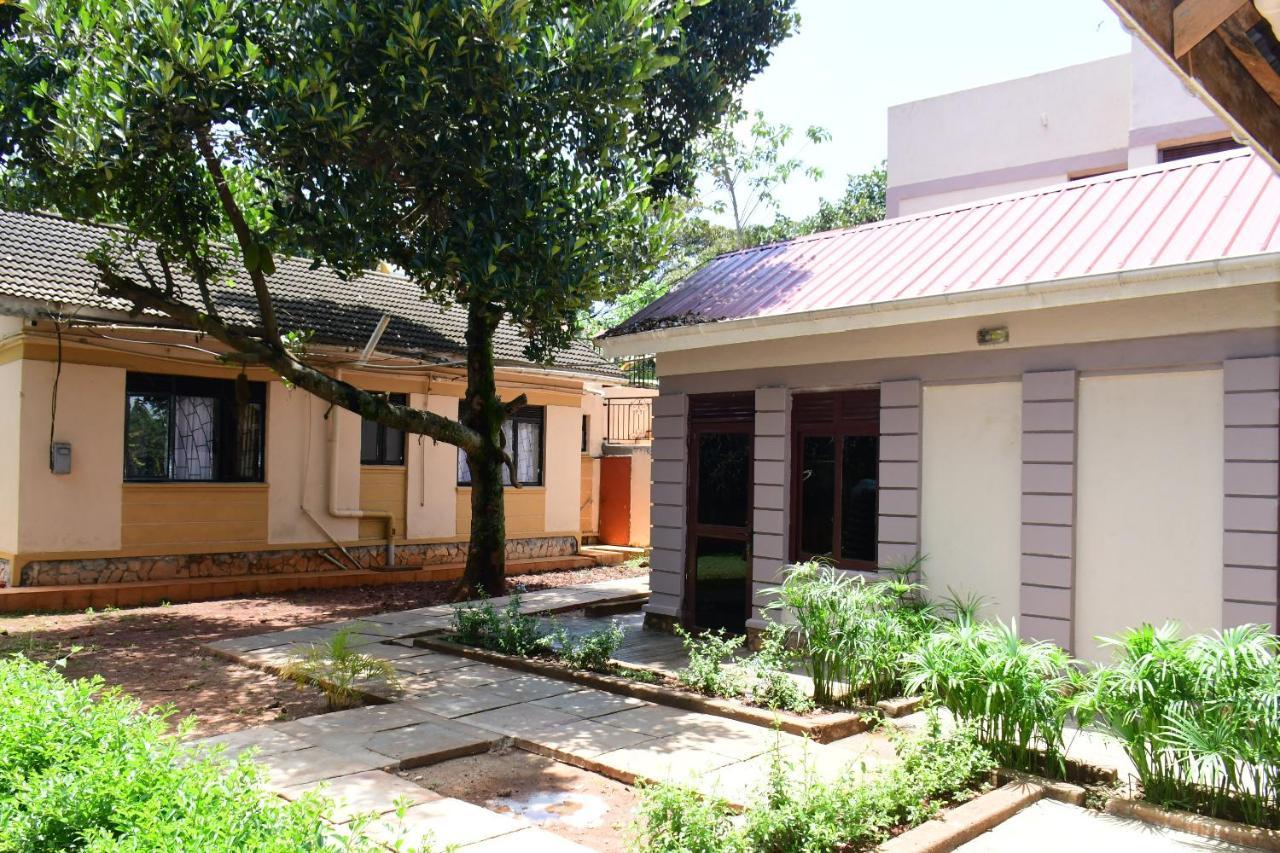 Golden Cherries Guest House Jinja Luaran gambar