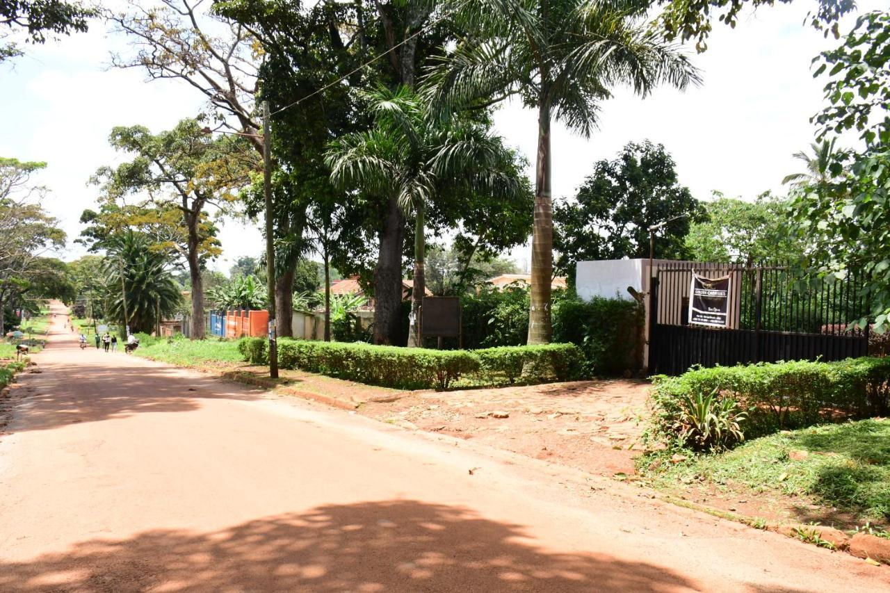 Golden Cherries Guest House Jinja Luaran gambar